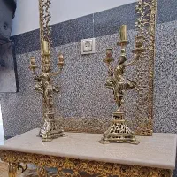 میزکنسول برنزایستاده همراه با دوشمعدان|بوفه، ویترین، کنسول|خوی, |دیوار