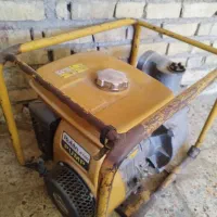 یک عدد موتور آب ویک عدد موتور برق برای فروش