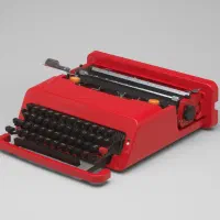 ماشین تایپ الیوتی olivetti (توضیحات)