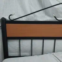 تخت فلزی دونفره