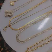 گوشواره دلبرسا|جواهرات|مشهد, چهارچشمه|دیوار