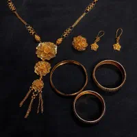فروش فوری طلای ۱۸ عیار