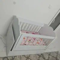 تخت وگهواره کودک