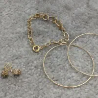 فروش طلای دست دوم ۱۵۰ بالای تابلو