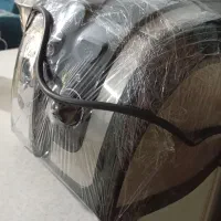 یک عدد همزن و یک عدد سرخ کن نو