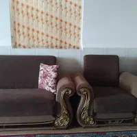 مبل راحتی به همراه جلو مبلی تمیز|مبلمان خانگی و میز عسلی|سلماس, |دیوار