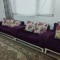 مبل هفت نفره شیک همراه با میز عسلی