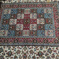 فرش 12متری زمینه قرمز یک جفت زمینه سفید تکه