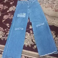 شلوار لی و لباس