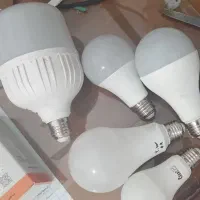 تعمیر و فروش لامپ LED