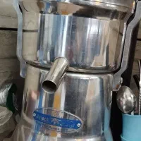 آب هویج گیر