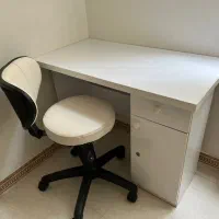 میز تحریر و صندلی
