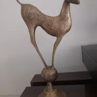 مجسمه برنجی