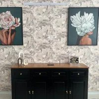 کنسول و جاکفشی