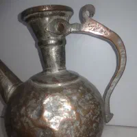 آفتابه مسی قدیمی با گالن ۳۰ لیتری استیل