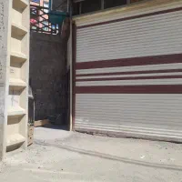 مغازه دوشان