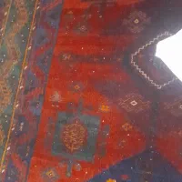 قالی دستباف قدیمی