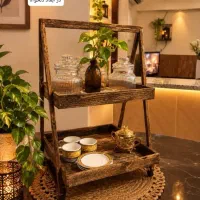 استند چوبی
