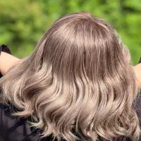 مدل رنگ و لایت|خدمات آرایشگری و زیبایی|لاهیجان, انقلاب|دیوار