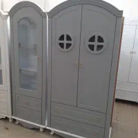 کمد همراه با تخت ۲ منظوره  شرایطی