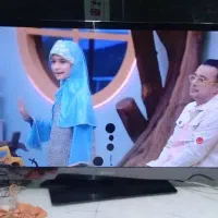 خریدار وفروش تلویززیون شکسته