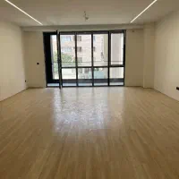 130-متر-جنوبی-رو-به-نما-کلید-نخورده