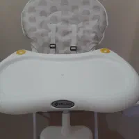 صندلی غذای کودک مارک دلیجان کاملا سالم و نو|تخت و صندلی بچه|بندر دیر, |دیوار