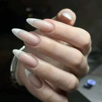 ترمیم ناخن ۳۵۰ همراه یک دیزاین هدیه|خدمات آرایشگری و زیبایی|تبریز, |دیوار