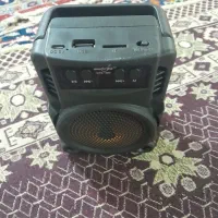 یک عدد اسپیکر قوی فروختی می‌خوام بکنم|پخش‌کننده همراه|مشهد, کارگران|دیوار