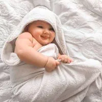 پرستار کار بلد کودک