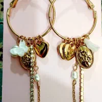 پخش و فروش دستبند و پابند بدل