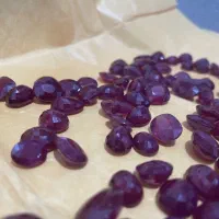 یاقوت سرخ دونه اناری