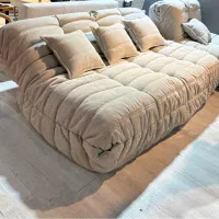 تخت خوابشو