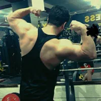 مربی پرورش اندام