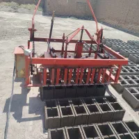 کارگر بلوک زنی