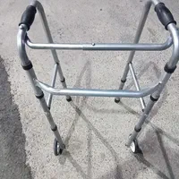 واکر تاشو چرخ دار