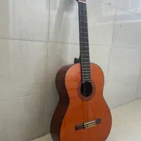 گیتار یاماها C70