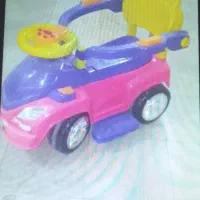 ماشین و سه چرخه کودک کاملا سالم