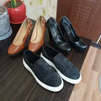 سه عدد کفش زنانه پردیس