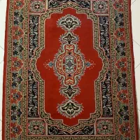فرش یک و نیم متری لاکی