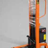 استاکر نیمه شارژی 2تن 2متر با حرکت دستی