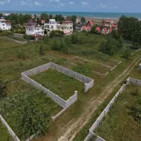 زمین ساحلی مستطیل و خوشقواره با دید ابدی به دریا|فروش زمین و ملک کلنگی|رشت, پاستوریزه|دیوار