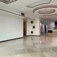 ۲۰۰ متر ویلایی دیپلمات نشین / ۲ پارکینگ/ بدون مالک|اجارهٔ خانه و ویلا|تهران, شهرک غرب|دیوار