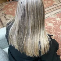 مدل برای رنگ و لایت