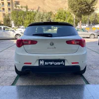 آلفا رومئو جولیتا اتومات،مدل 2013|خودرو سواری و وانت|شیراز, فرهنگ شهر|دیوار