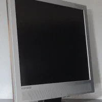 مانیتور ۱۷اینچ