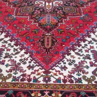 یک عدد فرش دستیافت ۹متر