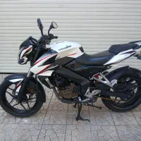 موتور NS200 فروش فوری