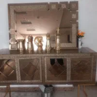 مبل و آینه کنسول
