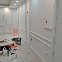 نصب انواع قرنیزوترموال وپارکت ماربل شیت وقاب بندی|خدمات پیشه و مهارت|بندرعباس, |دیوار